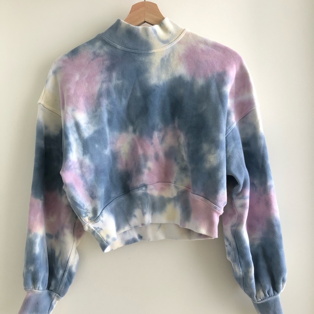 NWOT Spiritual Gangster mock neck cropped sweater